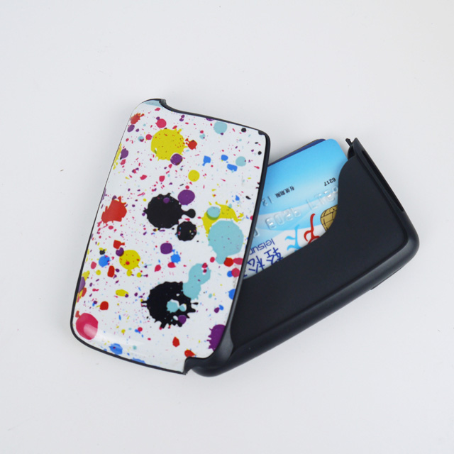 Como o titular do cartão de crédito de alumínio melhora a segurança diária da carteira?